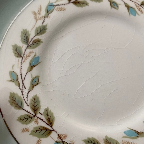 Vintage |4 Barratt's Delphatic White Tableware saucer Only plates England - Picture 3 of 5